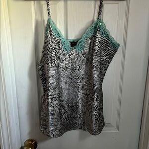 Nicole Fitted Black and White Embellished Camisole